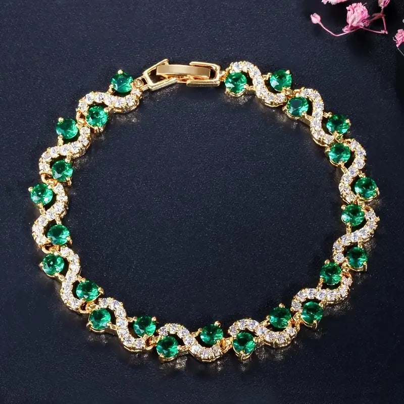 Fiora Emmeranthe Gold Bracelet