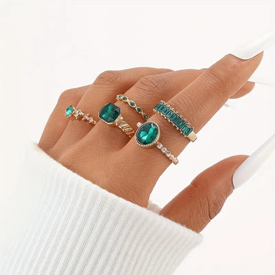 Zarina Exquisite Emerald Ring Set in 14K Gold