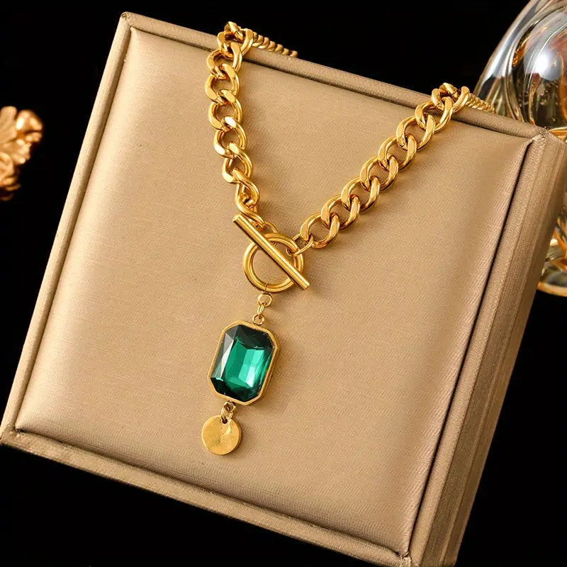 14K Gold Chunky Chain Emerald Pendant Necklace