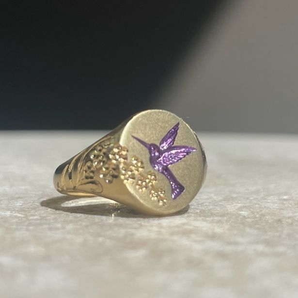 Violet Hummingbird Gold Stamp Ring