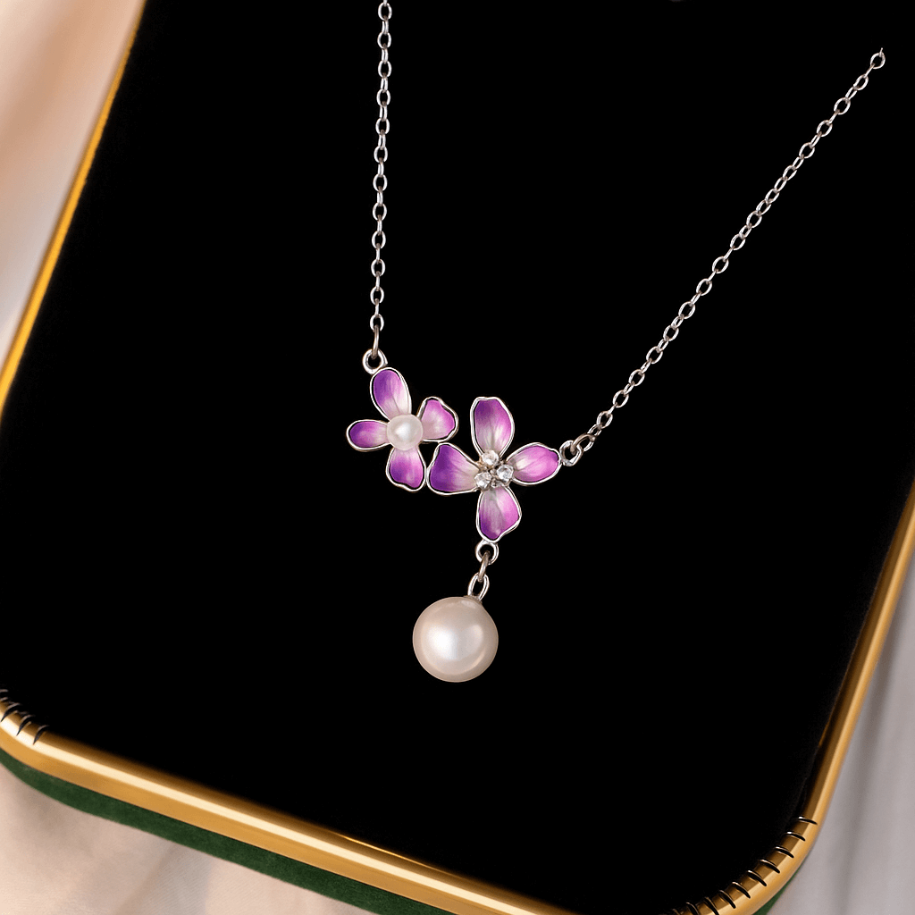 Amoria's Keepsake - Personalized Engraved Locket Necklace