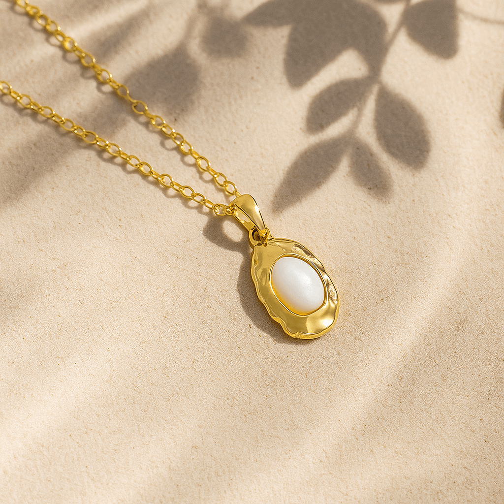 Elegant Heritage Pearl Necklace