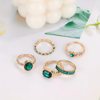 Zarina Exquisite Emerald Ring Set in 14K Gold
