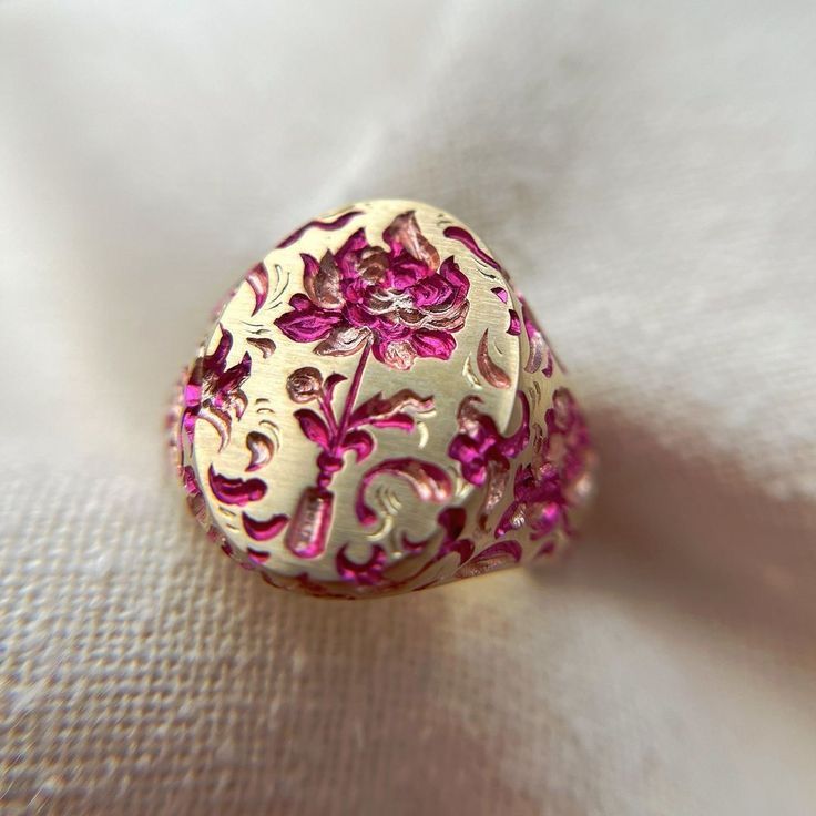 Golden Pink Rose Stamp Ring