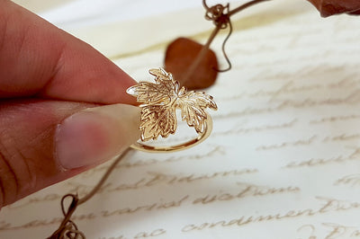 Autumn Dainty Gold Leaf Ring