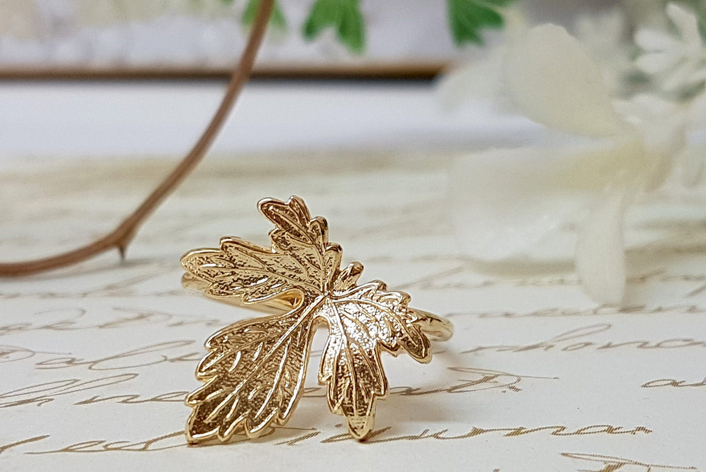 Autumn Dainty Gold Leaf Ring