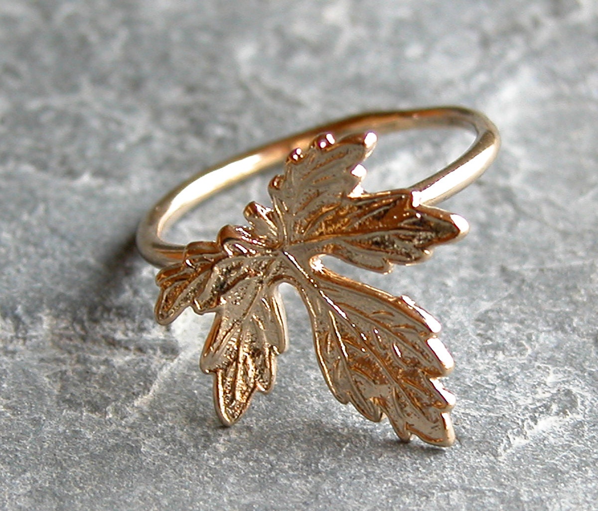 Autumn Dainty Gold Leaf Ring