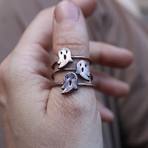 Spooky Ghost Ring - Ethereal Halloween Jewelry